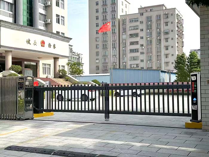 檢察院車牌識(shí)別系統(tǒng)